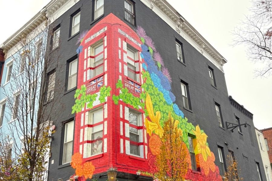 Little Gay Pub