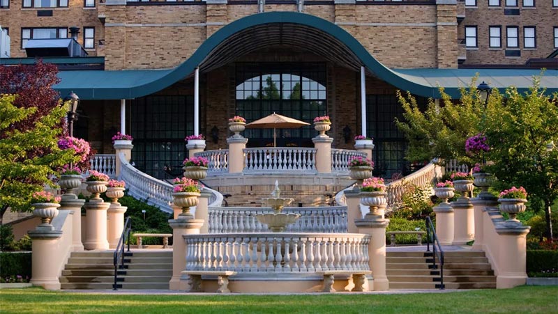 The Omni Shoreham Hotel in Woodley Park - Historic Luxury Hotel in Washington, DC