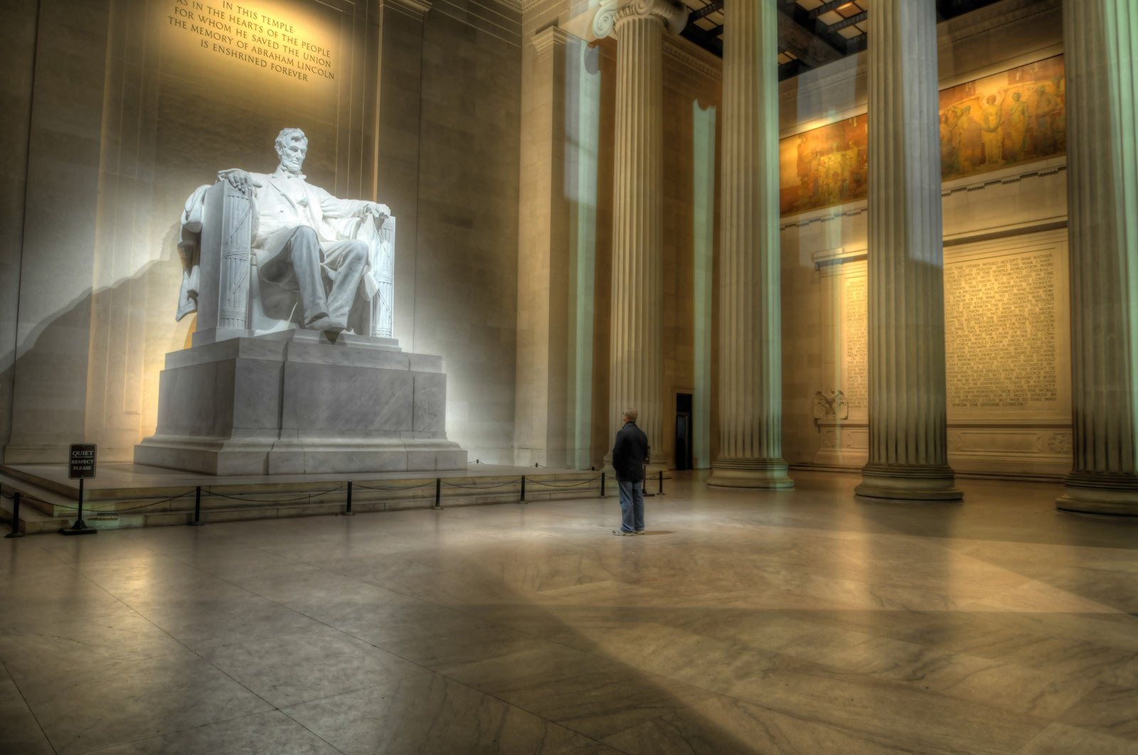 @brandonmkopp - Visitor at the Lincoln Memorial - Washington, DC
