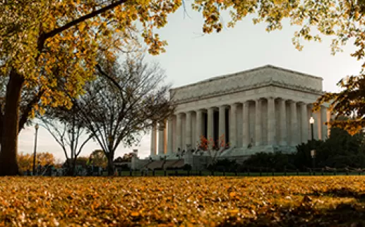 Lincoln Memorial during fall
